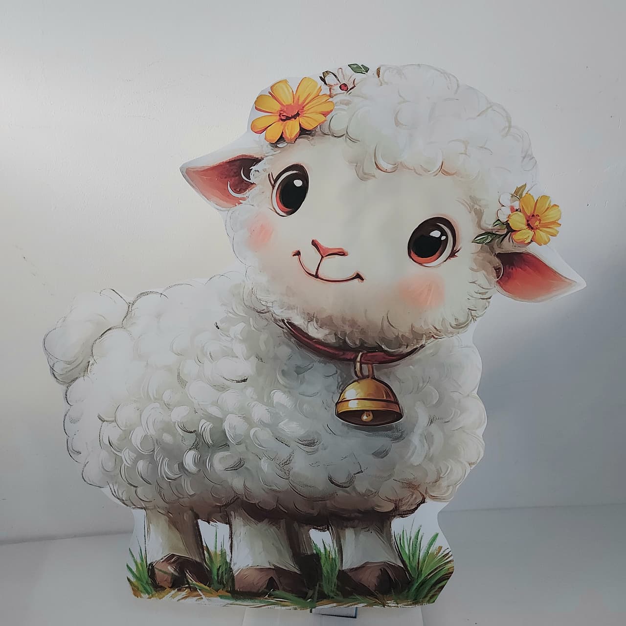 דמות כבשה לשבועות בגן ילדים - עיצוב לגני ילדים